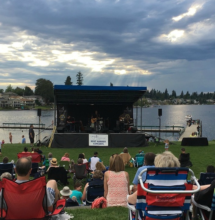 Things to Do in Kent: Free Summer Concerts at Lake Meridian