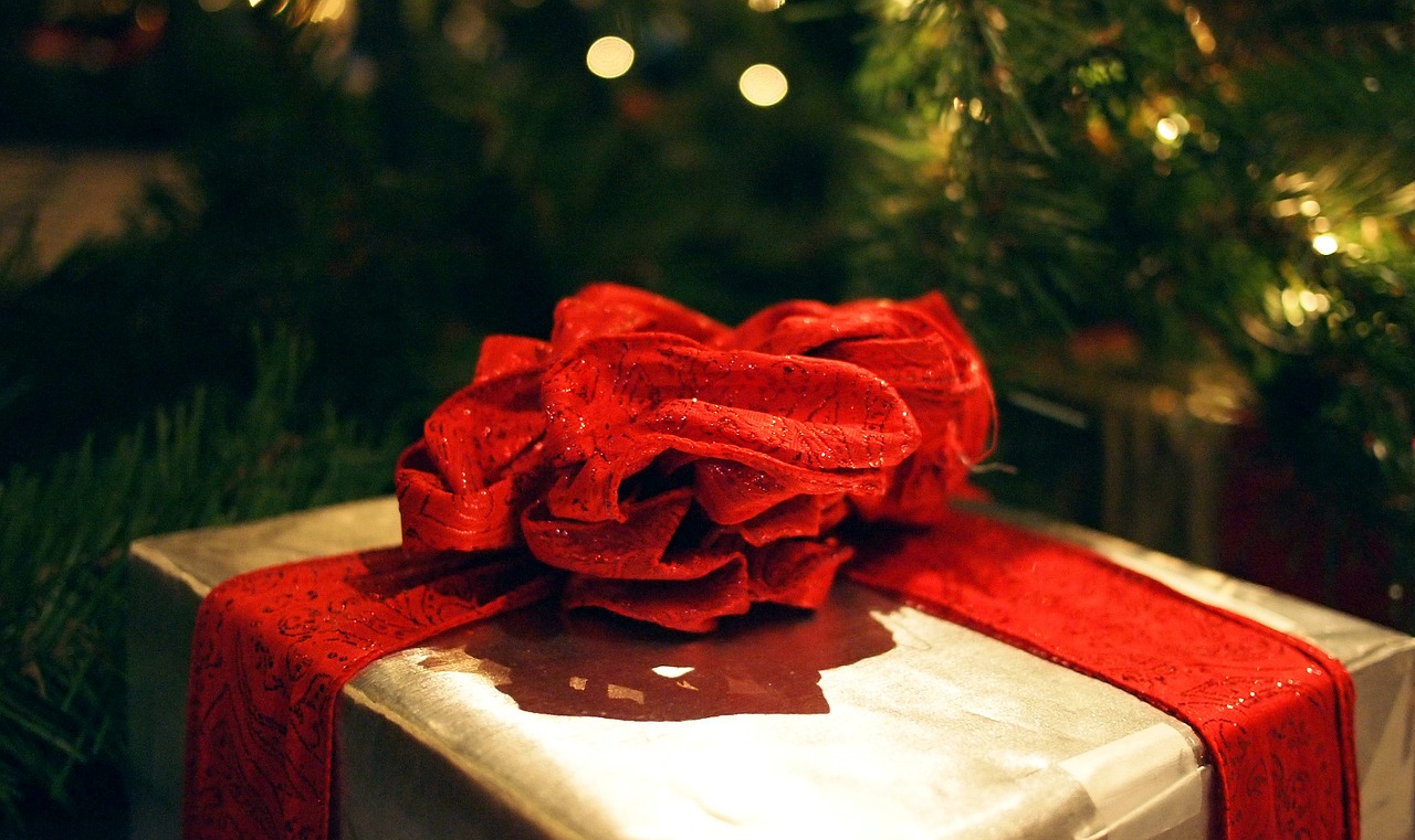 Last Minute Holiday Gift Guide from iLoveKent Readers