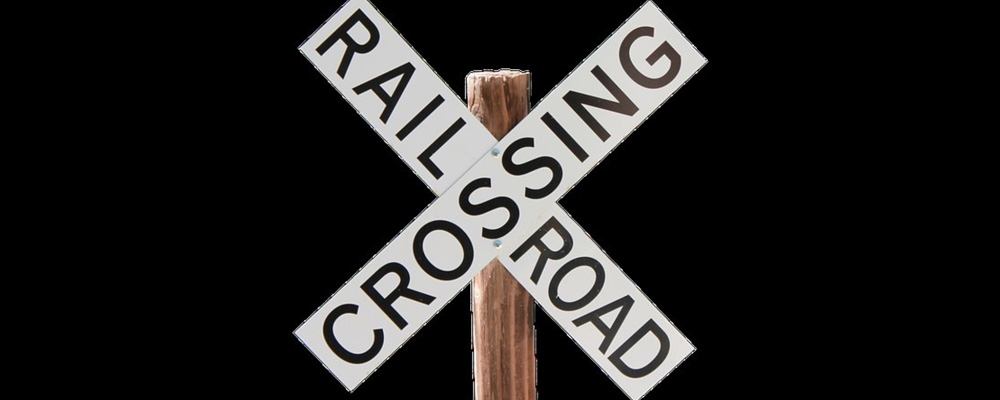 Broken railroad crossing gate at S. 259th Street delays traffic Thursday