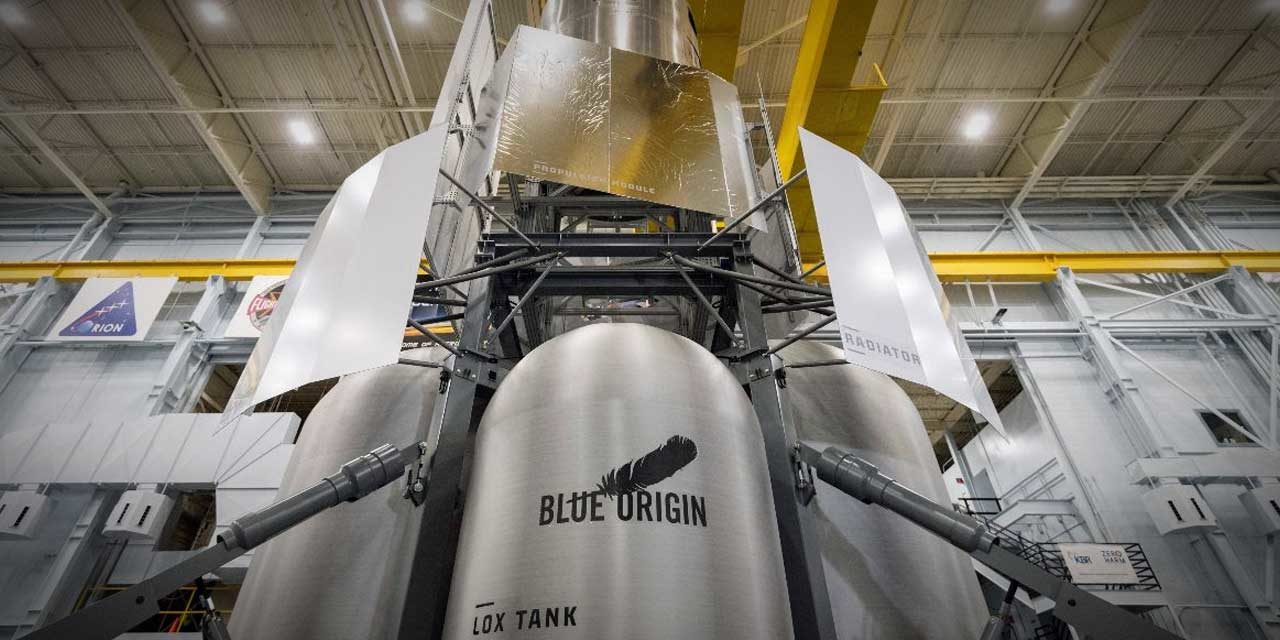 Blue Origin-led team  delivers  Lunar Lander mockup to  NASA
